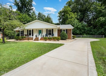107 Shetland Ct, Garner, NC 27529