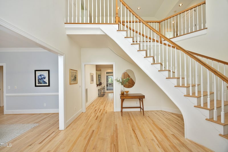 107 Silo Dr, Chapel Hill, NC 27514