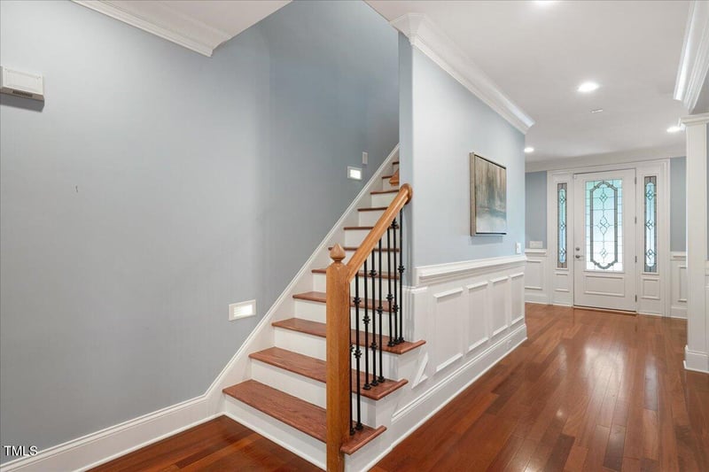 107 Sonoma Valley Dr, Cary, NC 27518