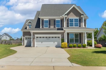 107 Southern Acres Dr, Fuquay Varina, NC 27526