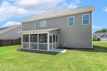 107 Southern Acres Dr, Fuquay Varina, NC 27526