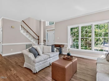 107 Stansbury Ct, Cary, NC 27518