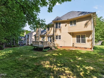 107 Stansbury Ct, Cary, NC 27518