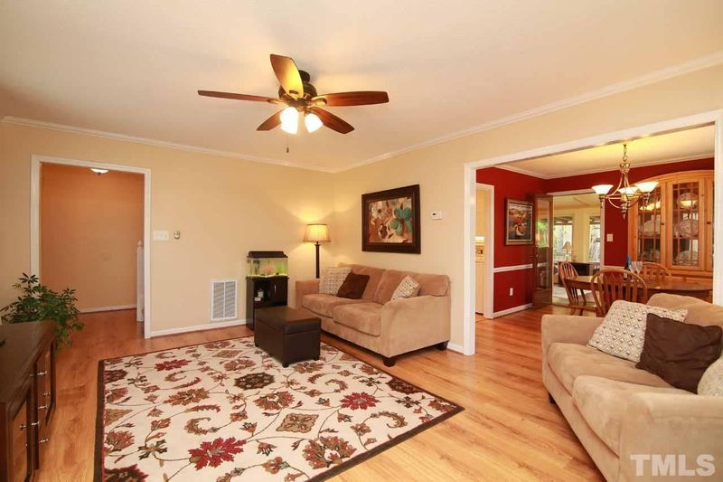 107 Stockett Ct, Garner, NC 27529