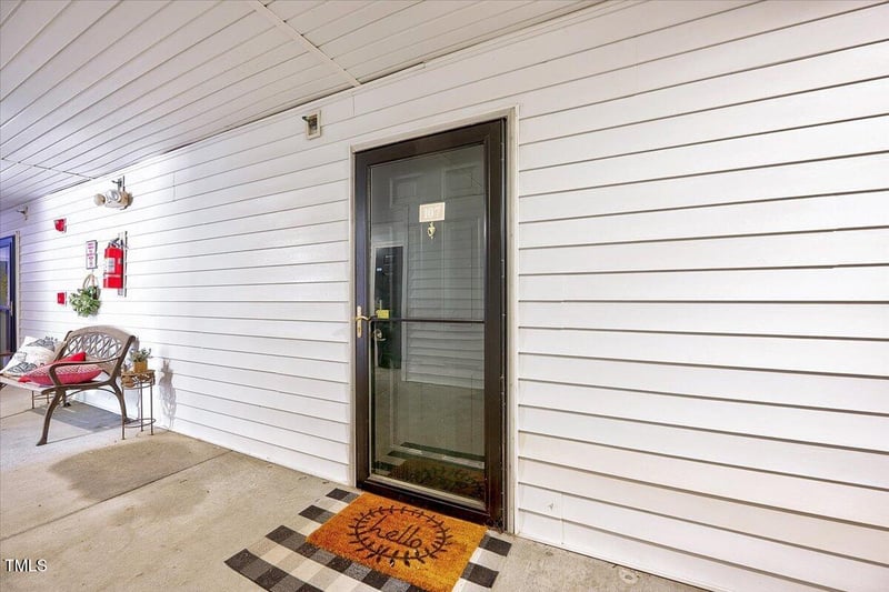 107 Sturbridge Dr, Clayton, NC 27520