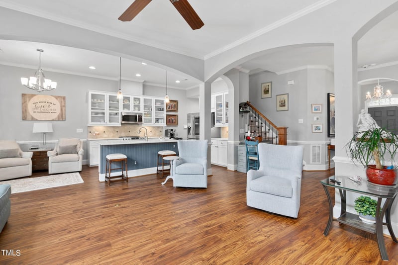 107 Sunstone Dr, Cary, NC 27519