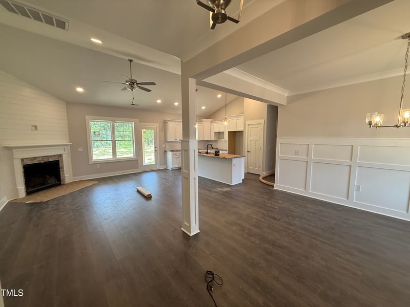 107 Tee Dr, Selma, NC 27576