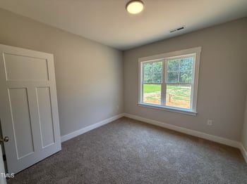 107 Tee Dr, Selma, NC 27576