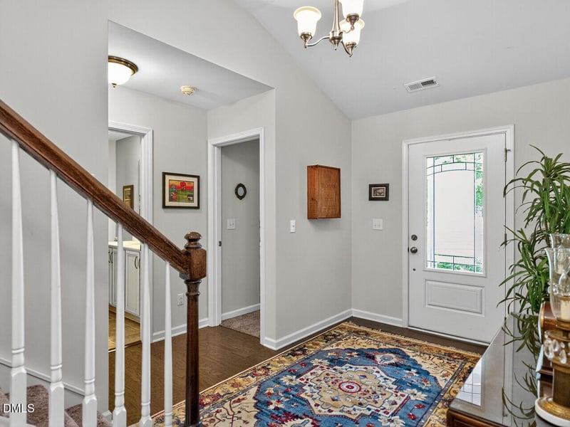 107 Thornbury St, Clayton, NC 27527