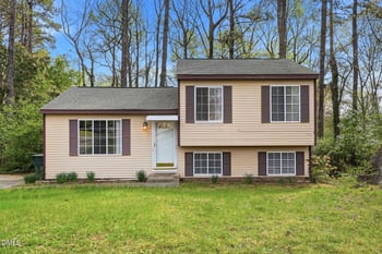 107 Tottingham Ct, Garner, NC 27529
