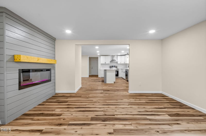 107 W Underwood Ave, Smithfield, NC 27577