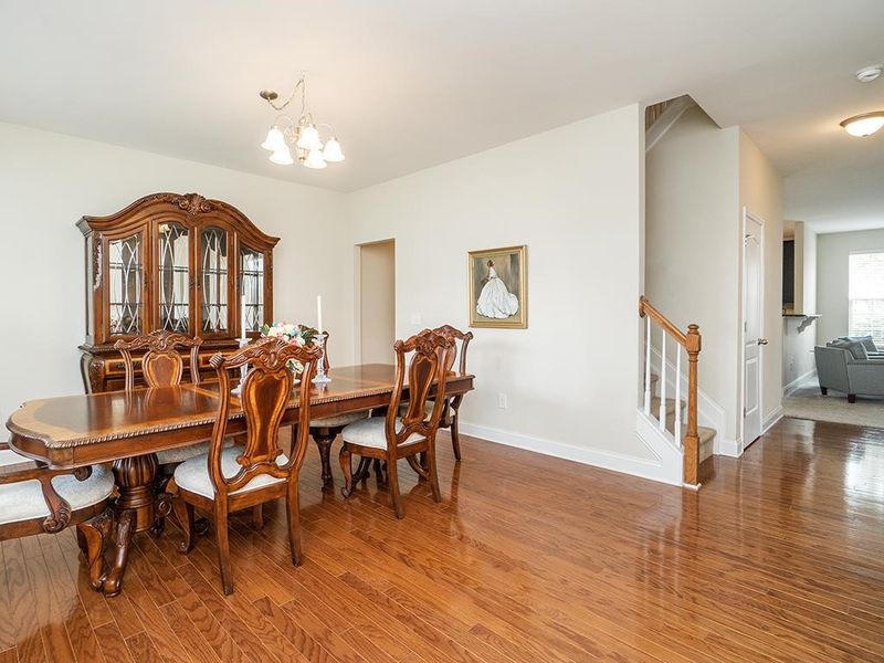 107 W View Dr, Burlington, NC 27215