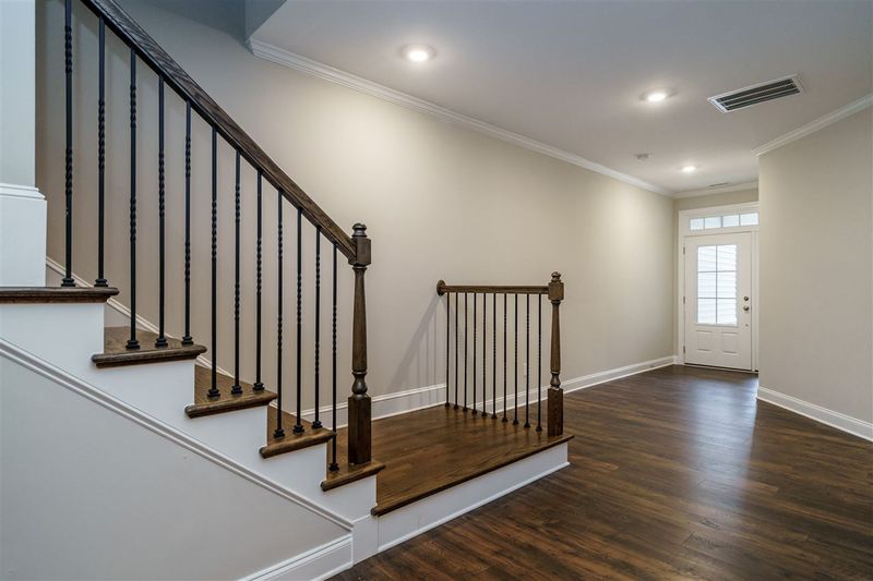107 Wards Ridge Dr, Cary, NC 27513