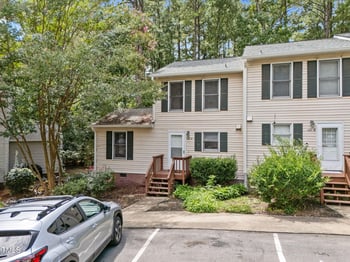 107 Weatherstone Dr #A, Chapel Hill, NC 27514