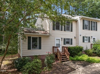 107 Weatherstone Dr #A, Chapel Hill, NC 27514