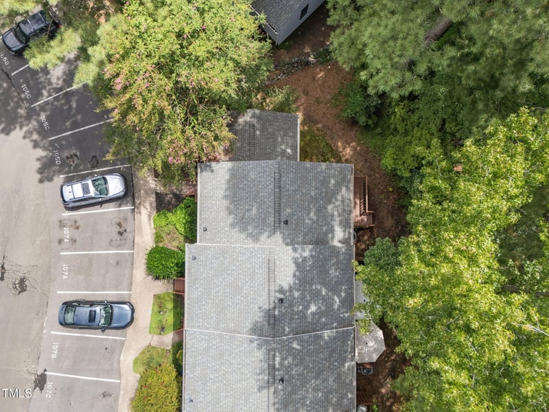 107 Weatherstone Dr #A, Chapel Hill, NC 27514