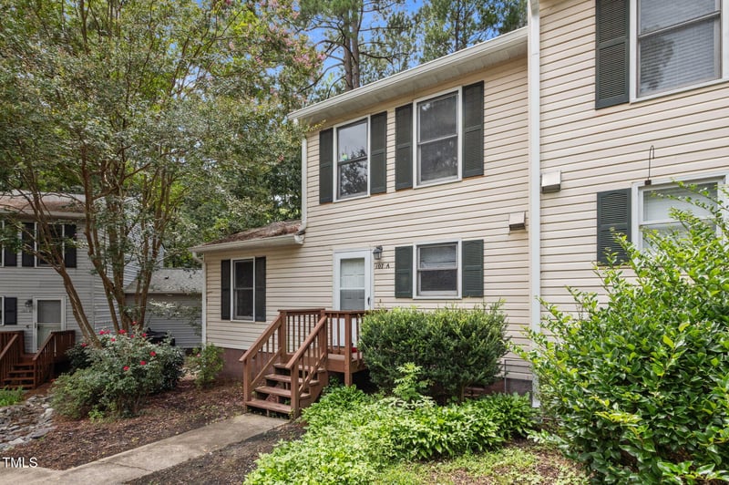 107 Weatherstone Dr #A, Chapel Hill, NC 27514