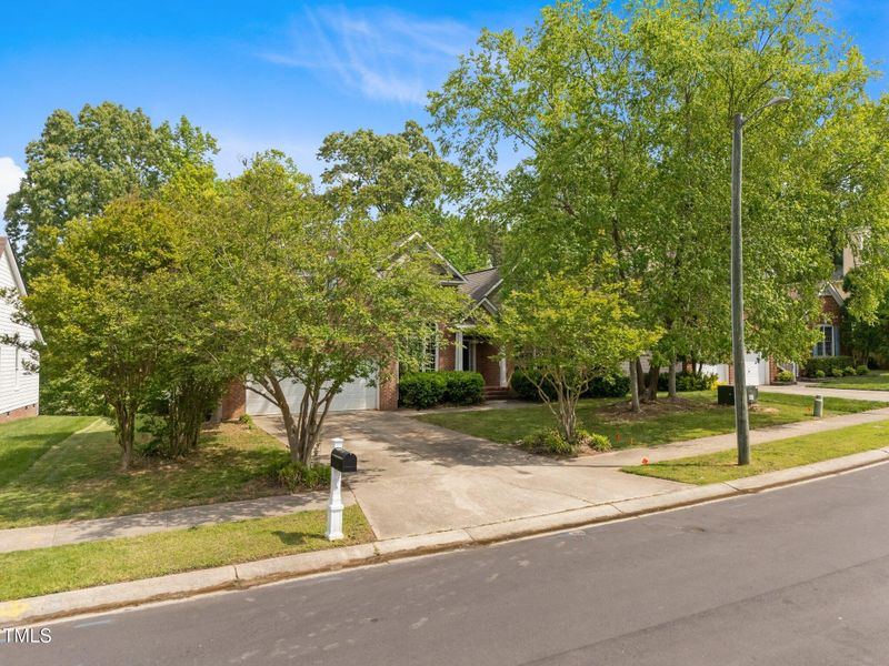 107 Weslyn Trace Dr, Durham, NC 27703
