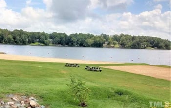 107 White Horse Dr, Louisburg, NC 27549