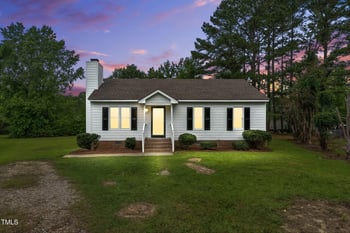 107 Winter Ct, Selma, NC 27576