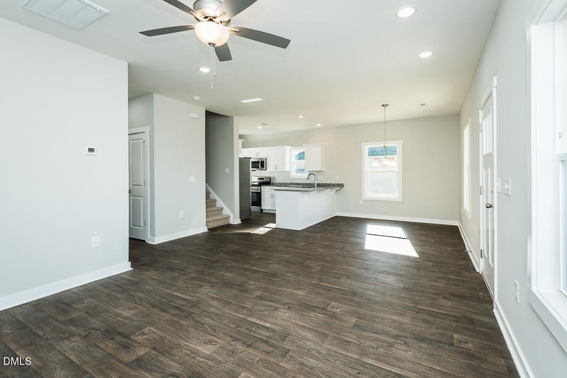1070 Pinnix Lp, Burlington, NC 27217