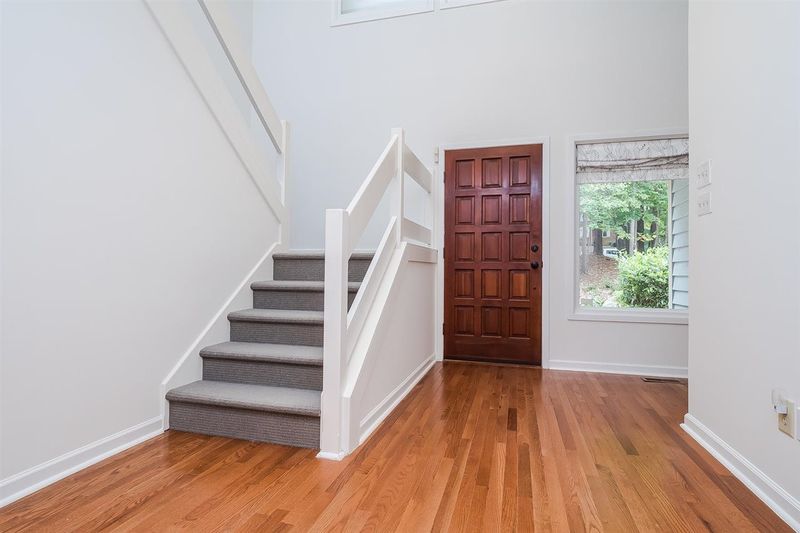 10701 Leslie Dr, Raleigh, NC 27615