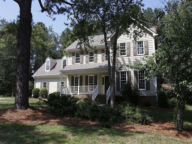 10708 Old Brook Ct, Raleigh, NC 27614