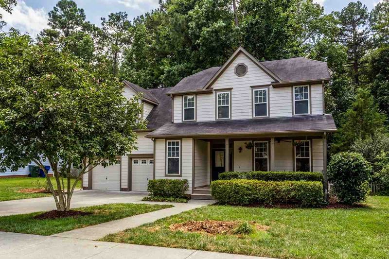 10709 Peppermill Dr, Raleigh, NC 27614