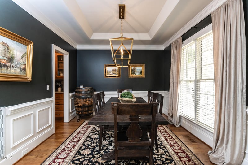 10709 Thornbury Crest Ct, Raleigh, NC 27614