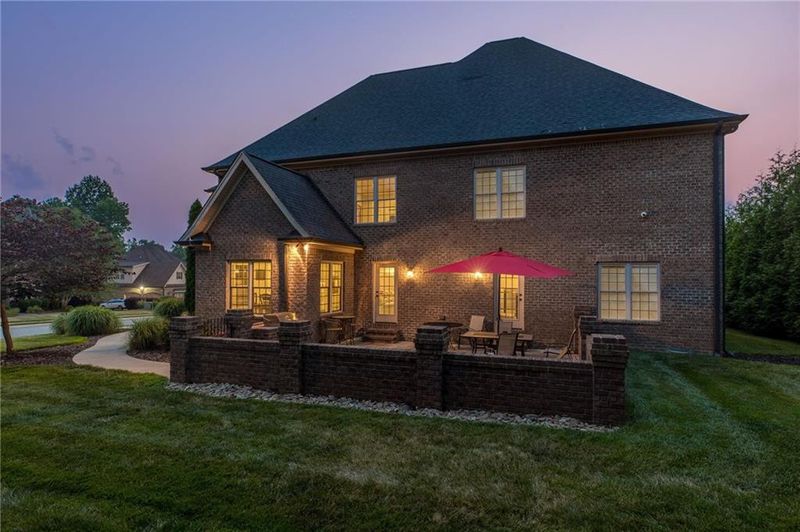 1071 Doolin St, Burlington, NC 27215