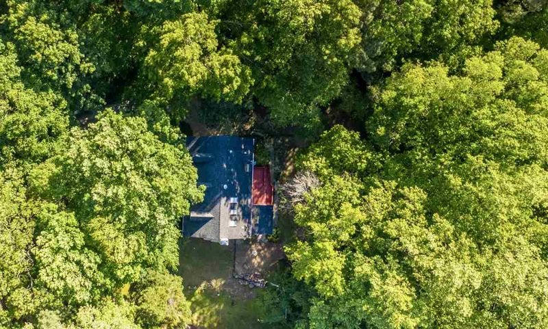 10713 Cheshire Ct, Raleigh, NC 27615