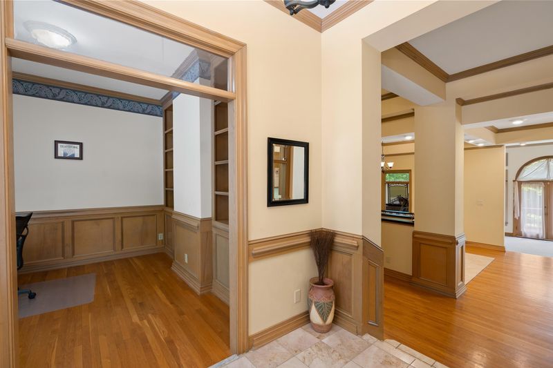 10713 Leslie Dr, Raleigh, NC 27615