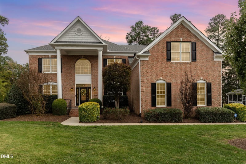 10713 Round Brook Cir, Raleigh, NC 27617