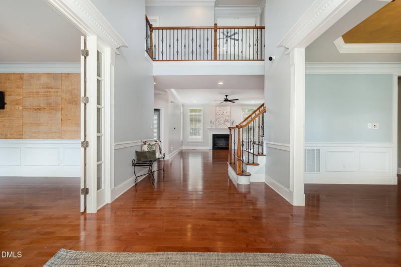 10713 Round Brook Cir, Raleigh, NC 27617