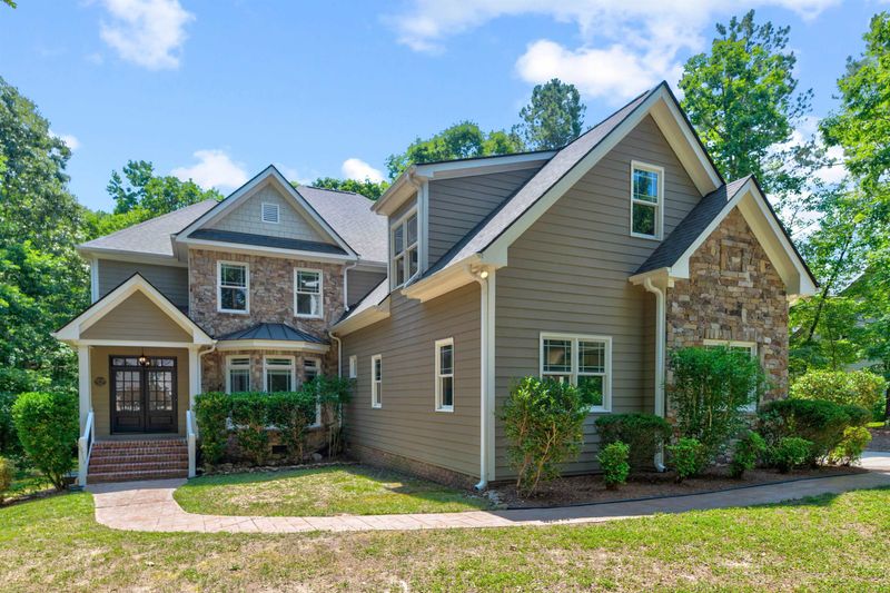 10713 Sunny Point Dr, Zebulon, NC 27597