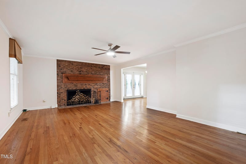 10716 Penny Rd, Cary, NC 27518