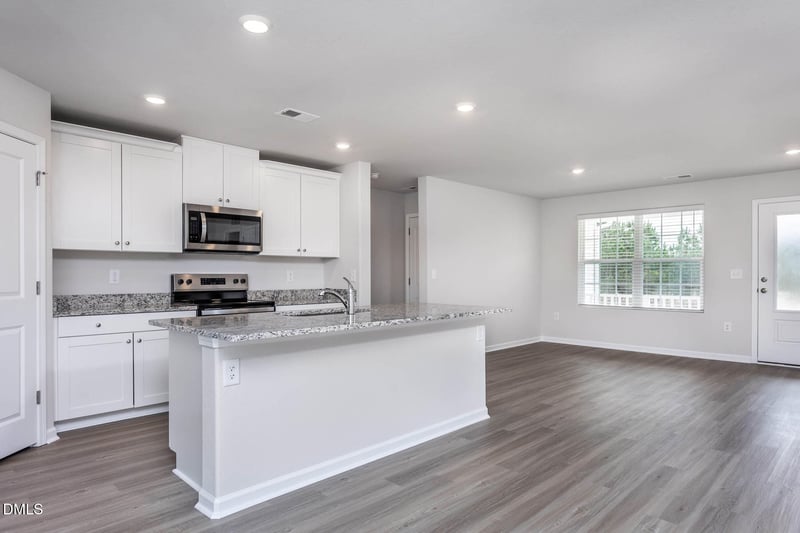 10725 Farmall Dr, Middlesex, NC 27557