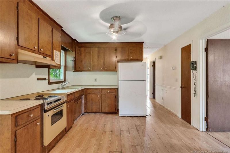 1073 Bricks Mill Rd, Coats, NC 27521