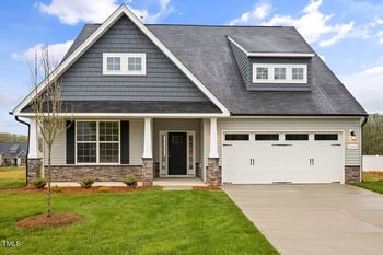 1073 Fairhaven Dr, Mebane, NC 27302