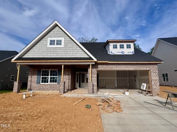 1073 Fairhaven Dr, Mebane, NC 27302