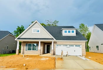 1073 Fairhaven Dr, Mebane, NC 27302