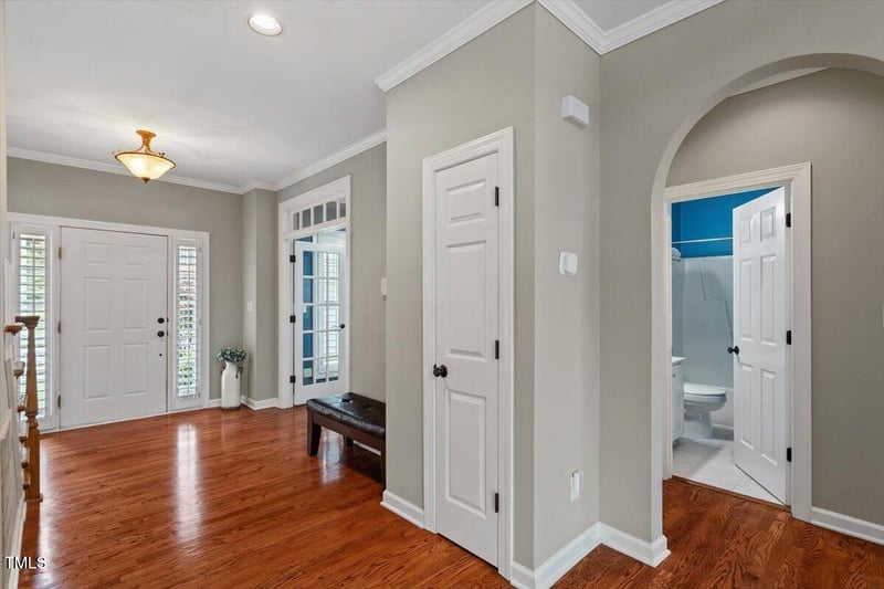 10732 Summerton Dr, Raleigh, NC 27614
