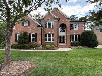 10733 Round Brook Cir, Raleigh, NC 27617