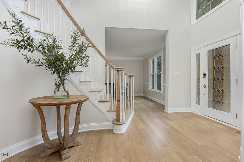 10733 Round Brook Cir, Raleigh, NC 27617