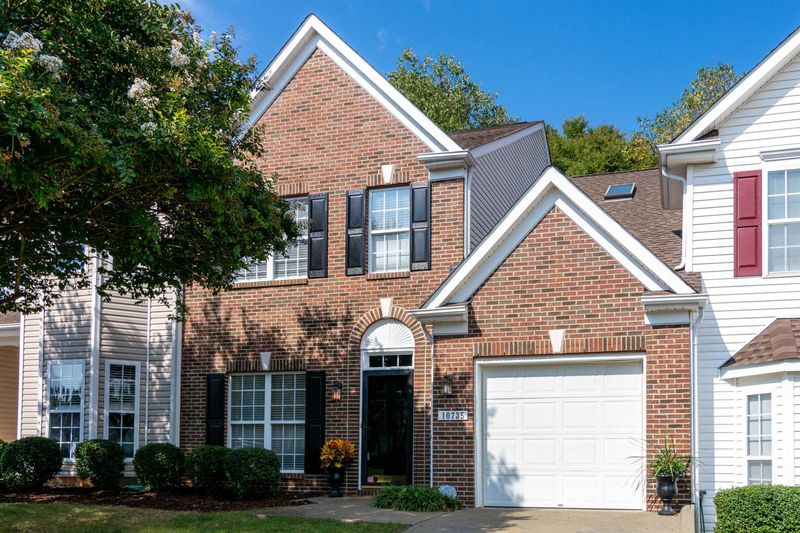 10735 Pendragon Pl, Raleigh, NC 27614