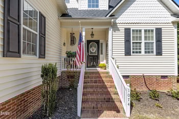 1074 Carlton St, Clayton, NC 27520