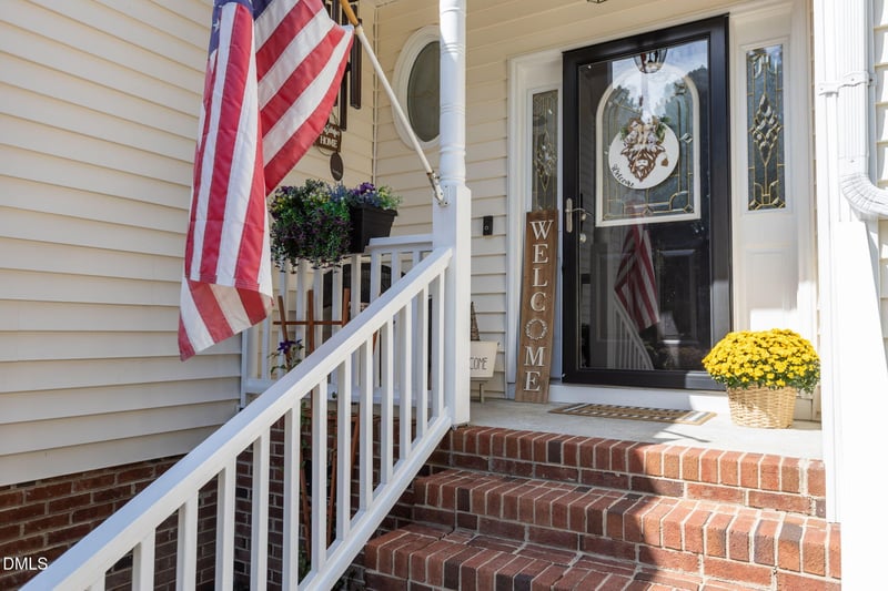 1074 Carlton St, Clayton, NC 27520