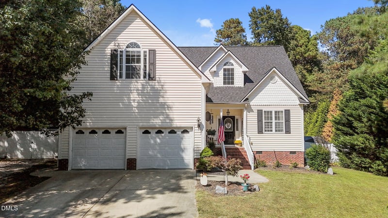 1074 Carlton St, Clayton, NC 27520