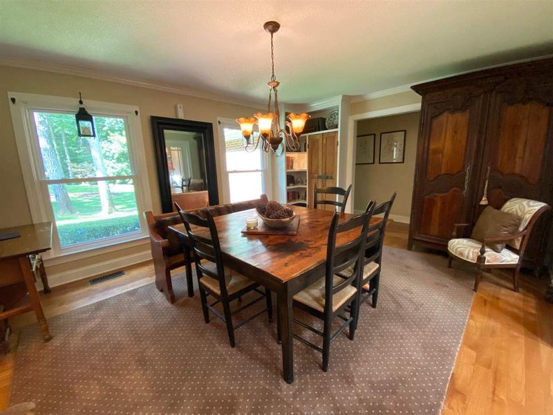 1074 Crenshaw Dr, Wake Forest, NC 27587