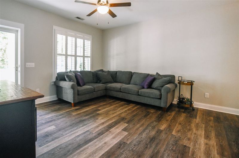 10749 Cokesbury Ln, Raleigh, NC 27614
